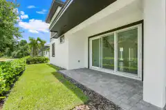 Back-Lanai