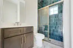 Palm-Coast-Courtyard-Home-Pool-House-Bathroom